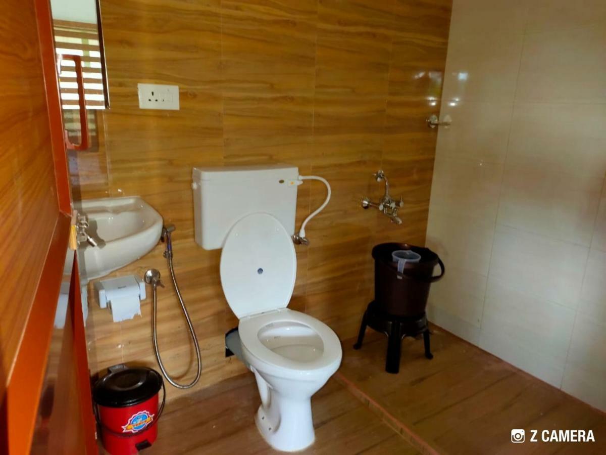 Noah'S Nest Tree House Apartment Thekkady Bagian luar foto